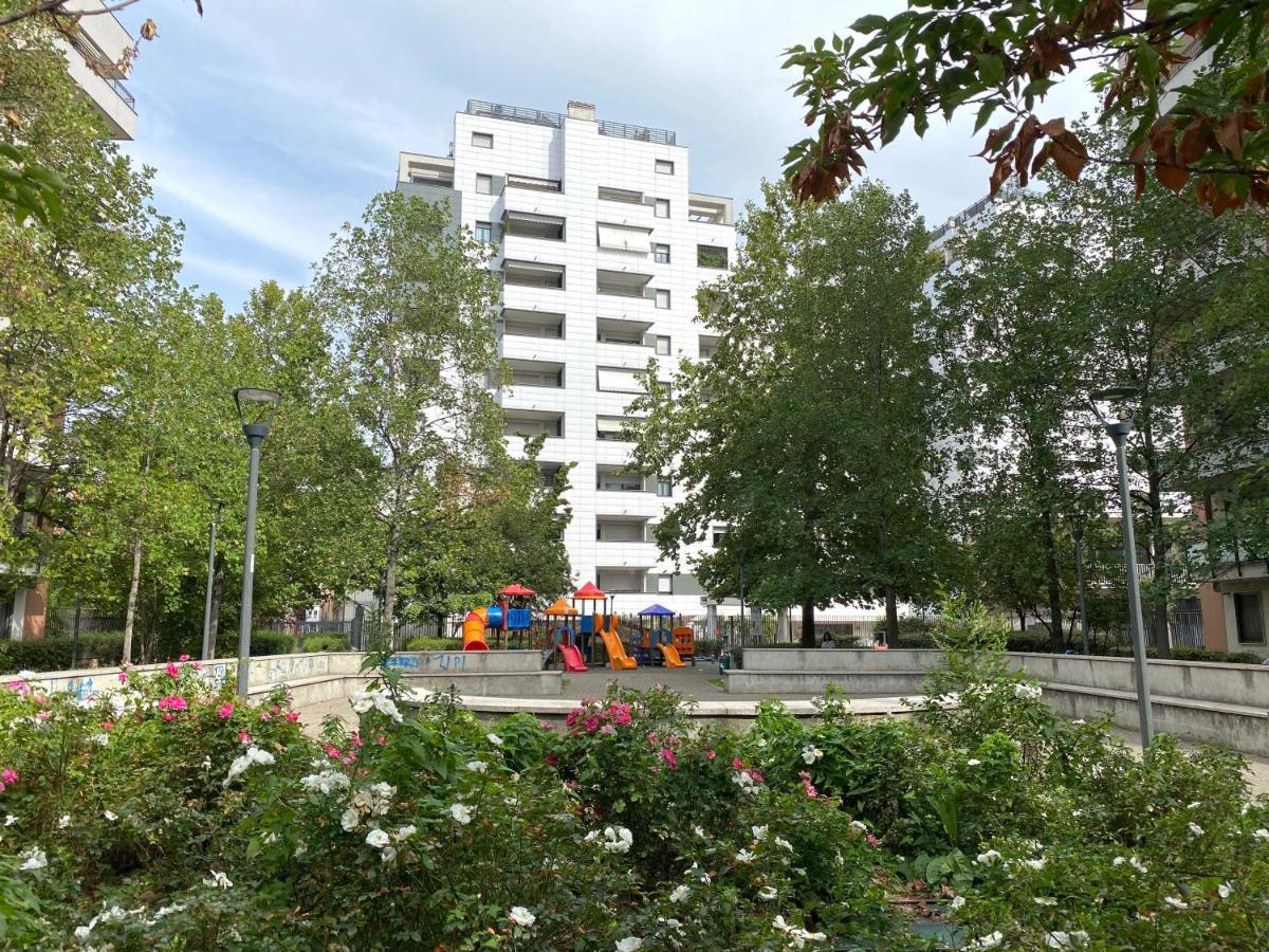 Appartamento Sulla Metro 3 Gialla Maciachini Mailand Exterior foto